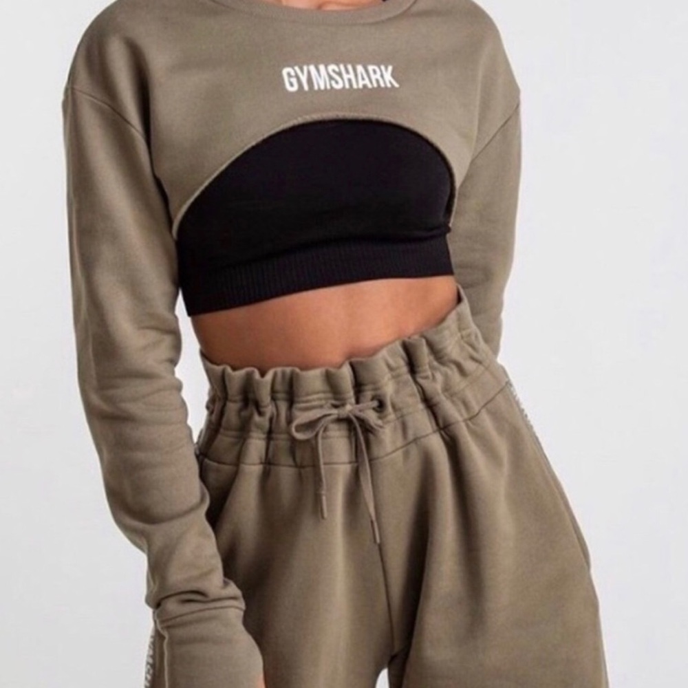 Gymshark extreme cropped sweatshirt